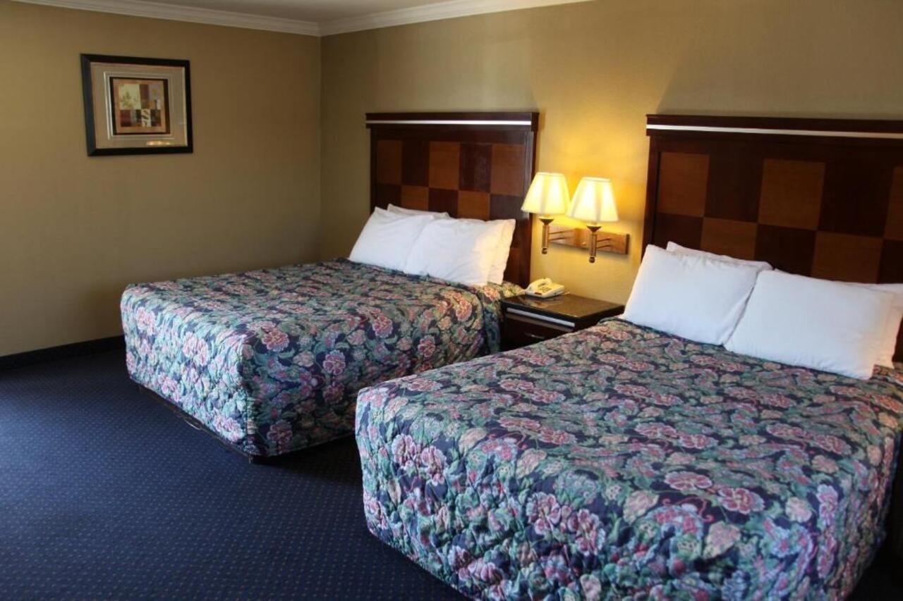 Inn At Bayshore San Mateo Eksteriør billede