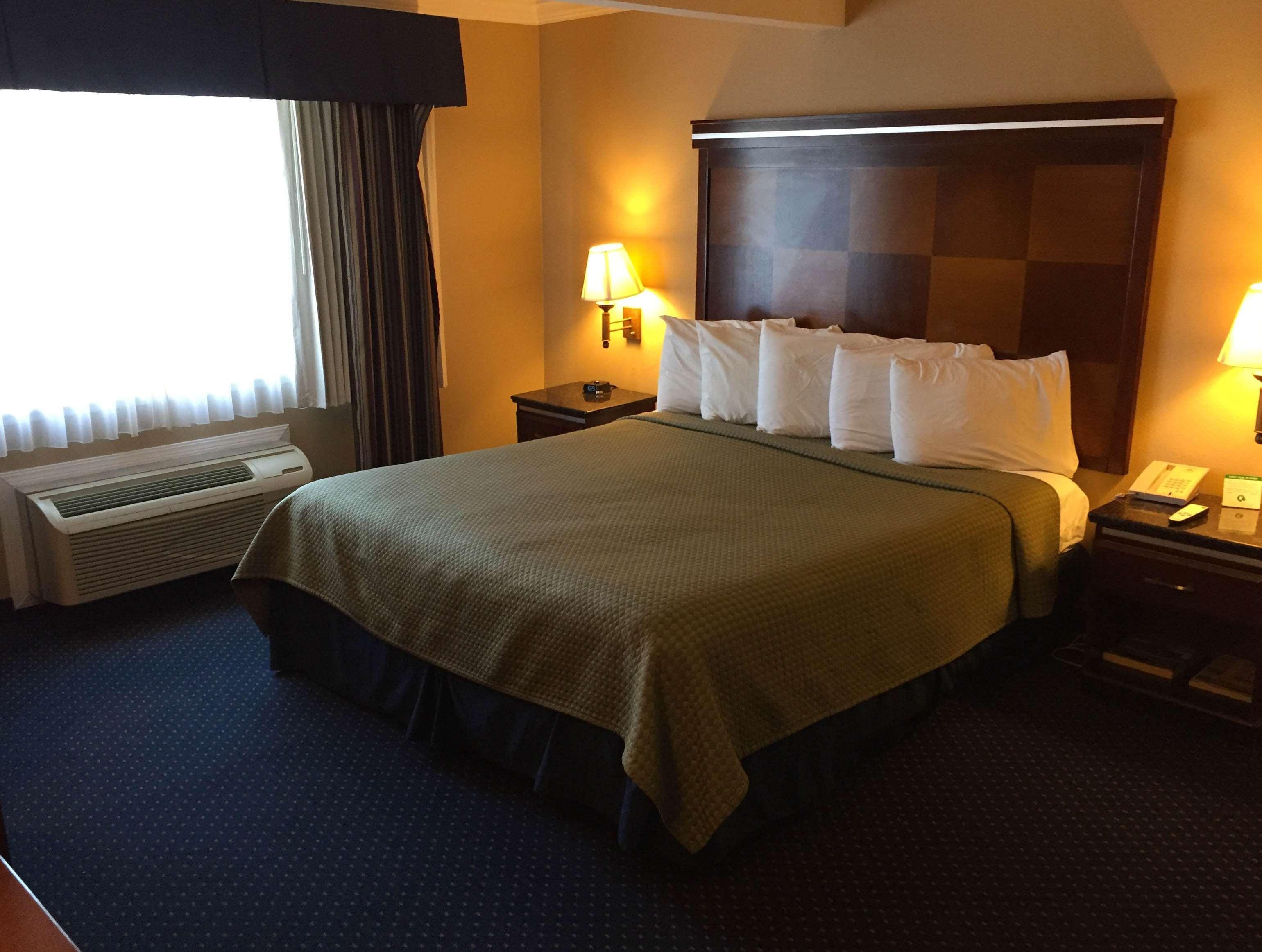 Inn At Bayshore San Mateo Eksteriør billede